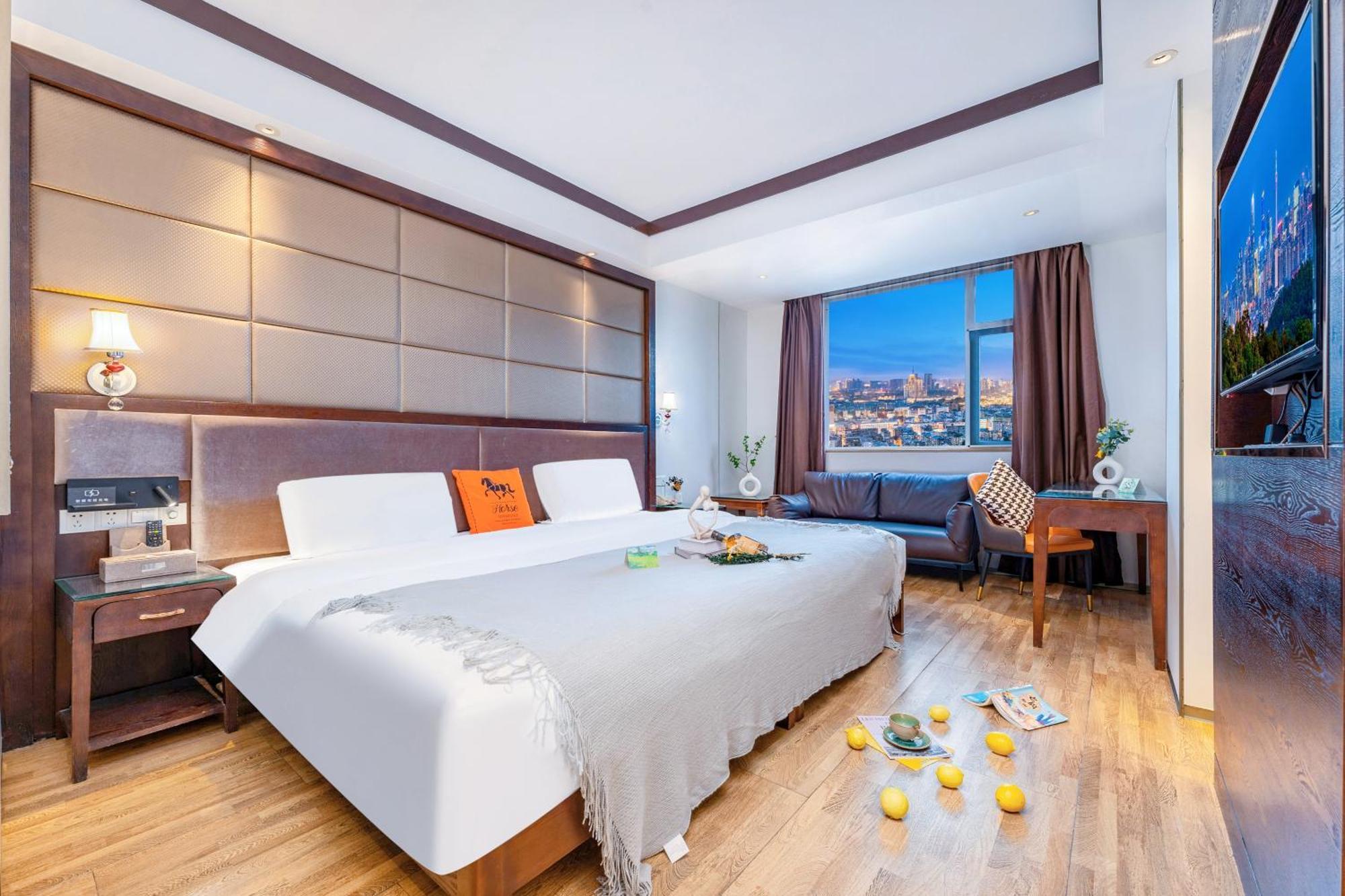 Henghe Selected S Design Hotel - Flagship Store Of Guangzhou Baiyun Railway Station International Convention Center--Reputation Preferred Extérieur photo